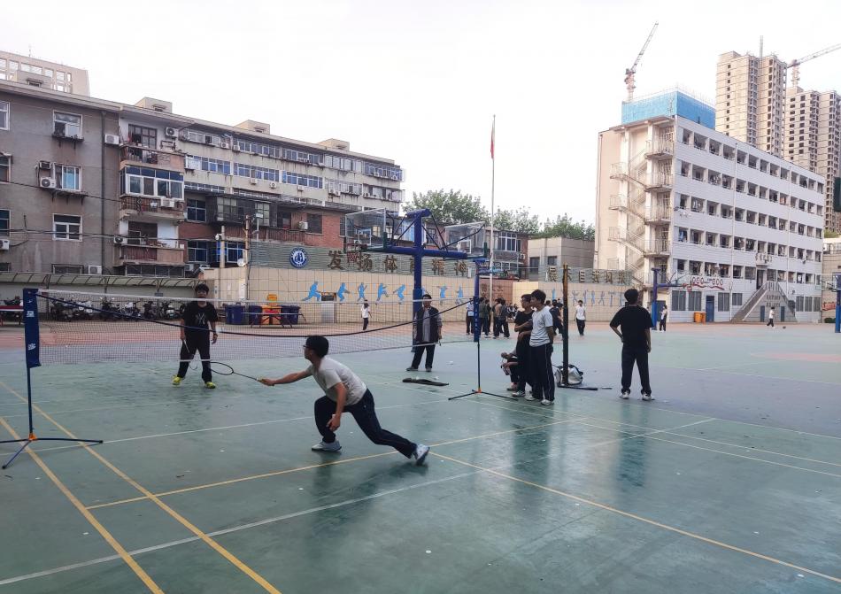 羽毛球單打比賽.jpg